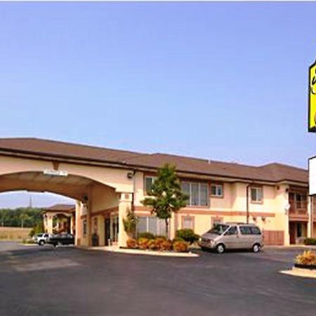 Super 8 By Wyndham Decatur Priceville Exteriér fotografie